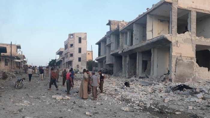 شهيد وجرحى بانفجارين في إدلب 