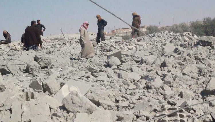 التحالف الدولي يقتل أربع سيدات...