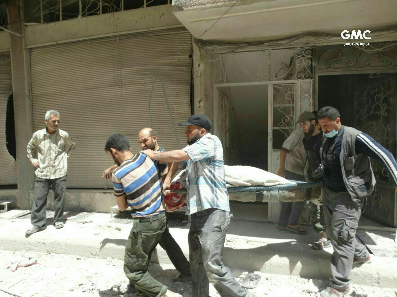 شهيدان وجرحى بقصف النظام على ر...