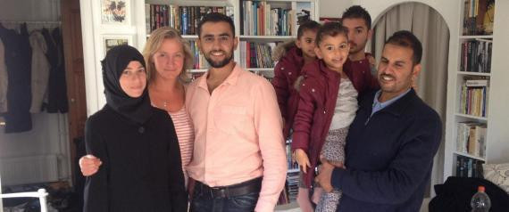 فنجان قهوة وتوصيلة لعائلة سوري...