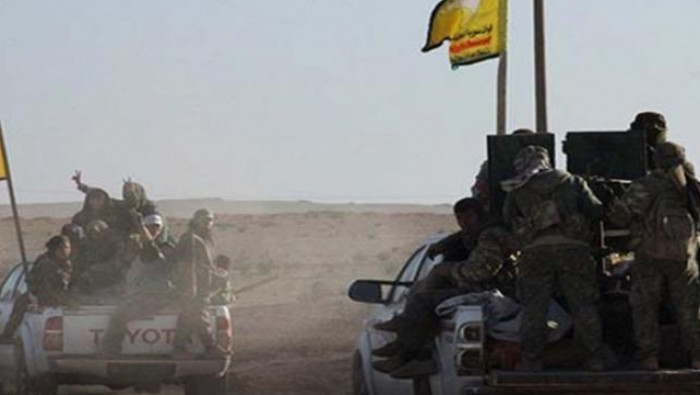 "قسد" تعتقل نازحين في مخيم اله...