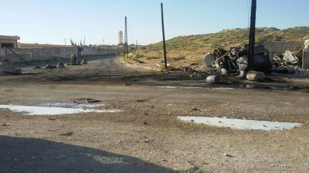 بين عسف تنظيم "الدولة" وقصف ال...