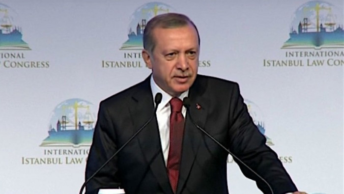 أردوغان: غصن الزيتون سيطرت على...