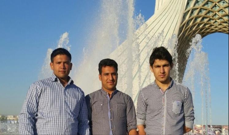 لاجئون أفغان: إيران هددتنا بال...