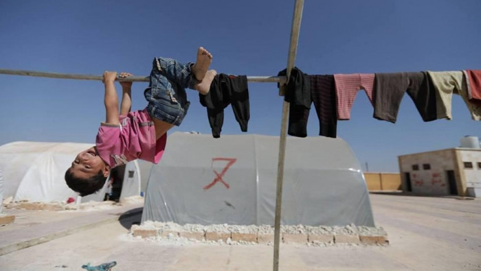 تركيا تكشف عن عدد اللاجئين الس...