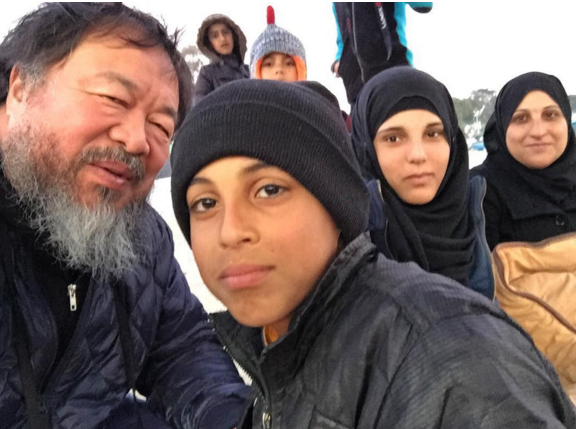 أشهر فنان صيني يعرض على انستغر...