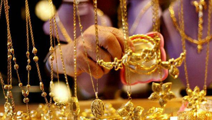 الذهب يواصل هبوطه الحاد في سور...