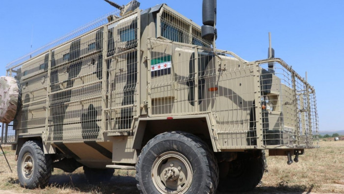 فصيل معارض ينتج أول عربة عسكري...