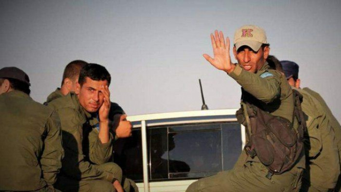 "الوحدات الكردية" تعتقل أربعة...