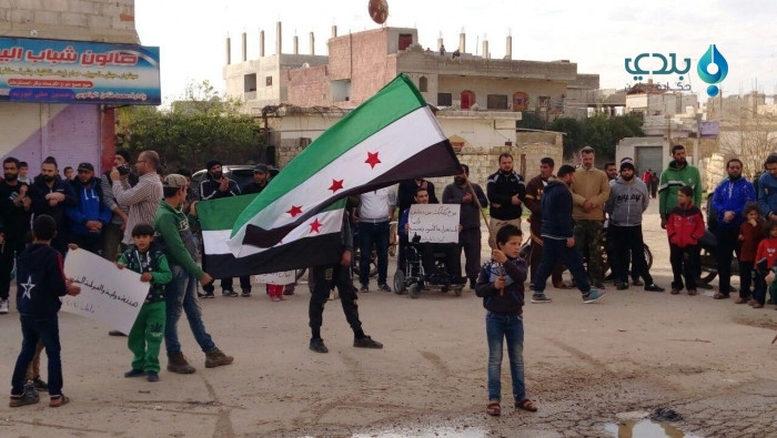 خشية الانتقام.. ناشطون يطلقون...