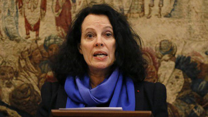 فرنسا: لا نطالب باستقالة الأسد...