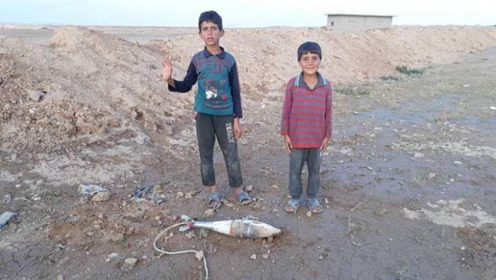 الألغام تقتل أربعة أطفال في ال...