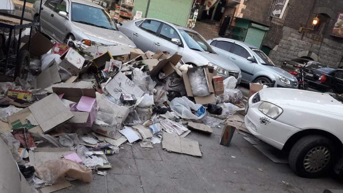 النفايات تحارب أصحاب المحال ال...