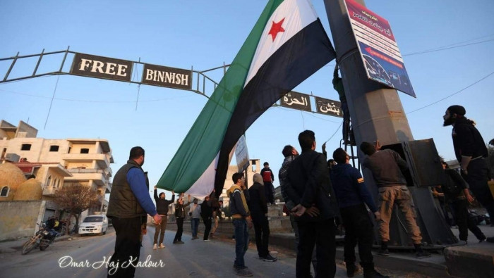 ناشطو إدلب يطالبون "تحرير الشا...