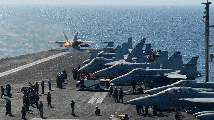 التحالف الدولي يقتل ثماني نساء...