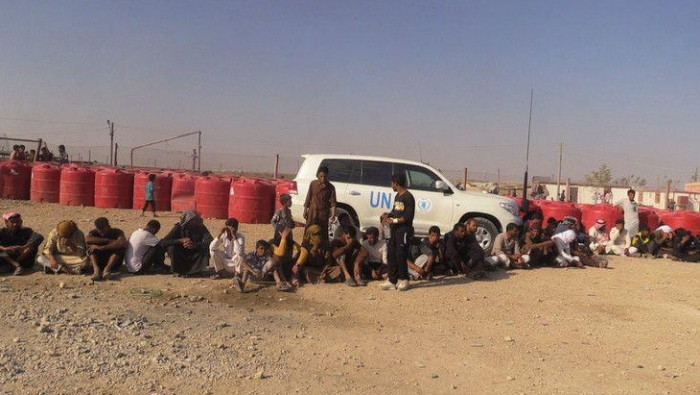 وصول 400 عائلة من دير الزور إل...