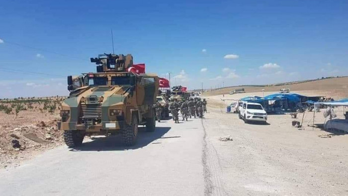 "ب ي د" تزيل أعلامها من منبج قبل دخول تركيا إليها