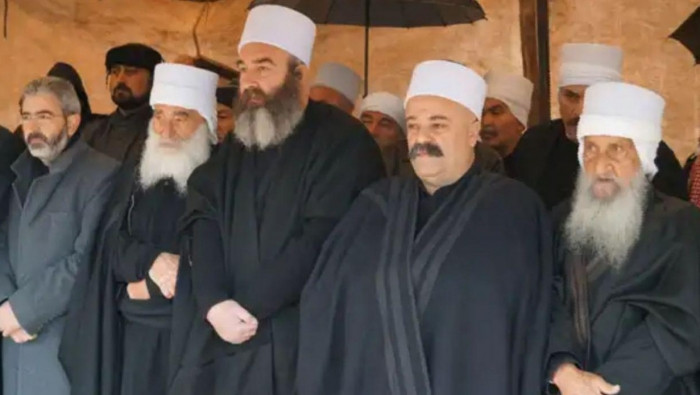 شيخ عقل الطائفة الدرزية يدعو ش...