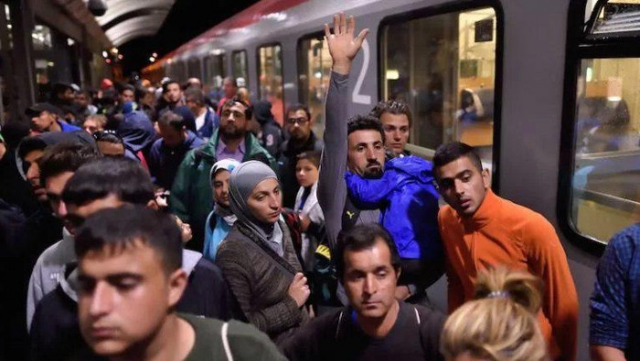 ألمانيا ترحل لاجئا سوريا وخروج...