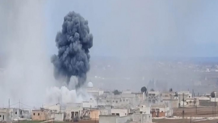 طائرات التحالف تقتل 4 مدنيين ف...