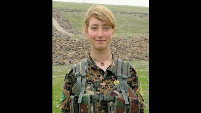 مقتل مجندة بريطانية بصفوف "ب ي...