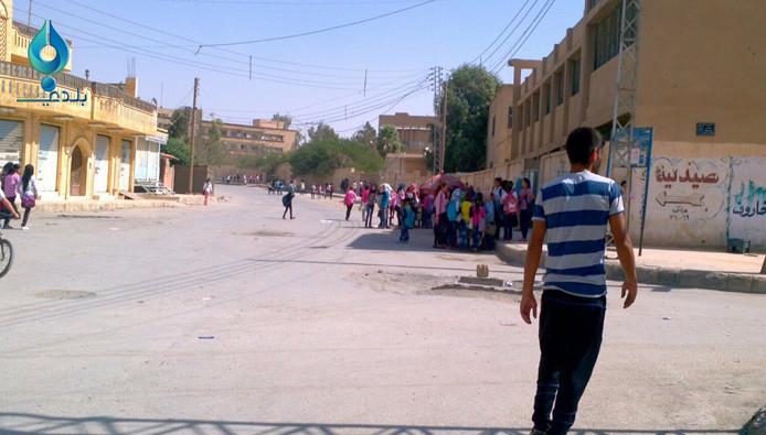 حرب حلفاء على مناهج التعليم في...