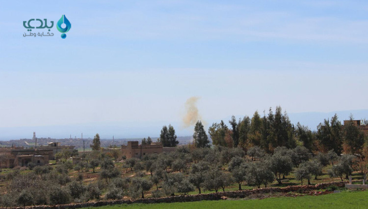 ستة شهداء بقصف جوي ومدفعي على...