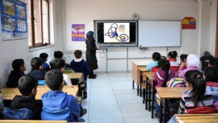 التعليم الوطني التركية تنفي تع...