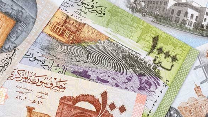 الليرة تهوي إلى أدنى سعر لها أ...