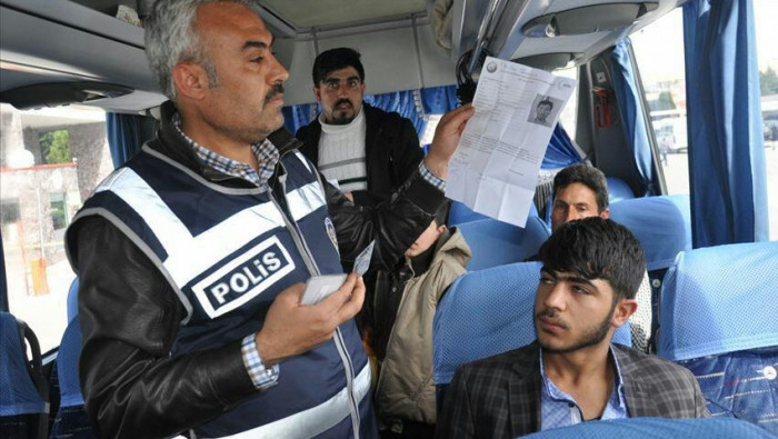 في إسطنبول.. قوانين صارمة ومطا...