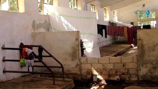 بالفيديو.. نازحو درعا يرممون ح...