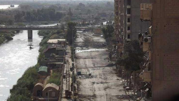 39 شهيداً في دير الزور خلال شه...