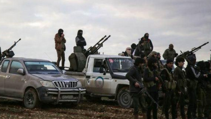 مجالس محلية في حلب تطالب الفصا...