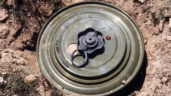 حماة.. أربعة مدنيين يلقون حتفه...