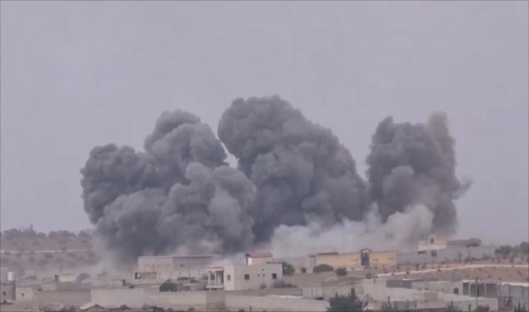 المسؤولون عن الخط الساخن لتوثي...