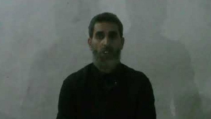 قائد جبهة "أنصار الإسلام" يدلي...