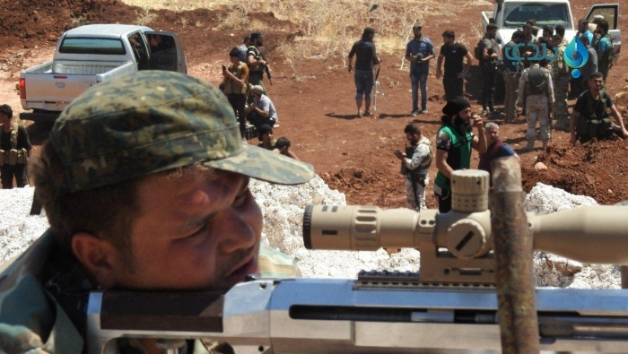 مصدر عسكري يوضح حقيقية تعزيزات...