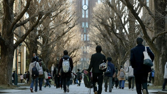 منحة دراسية يابانية للاجئين ال...