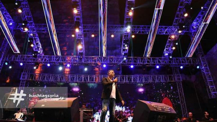 حفل موسيقي راقص بدمشق ومقتلة ل...