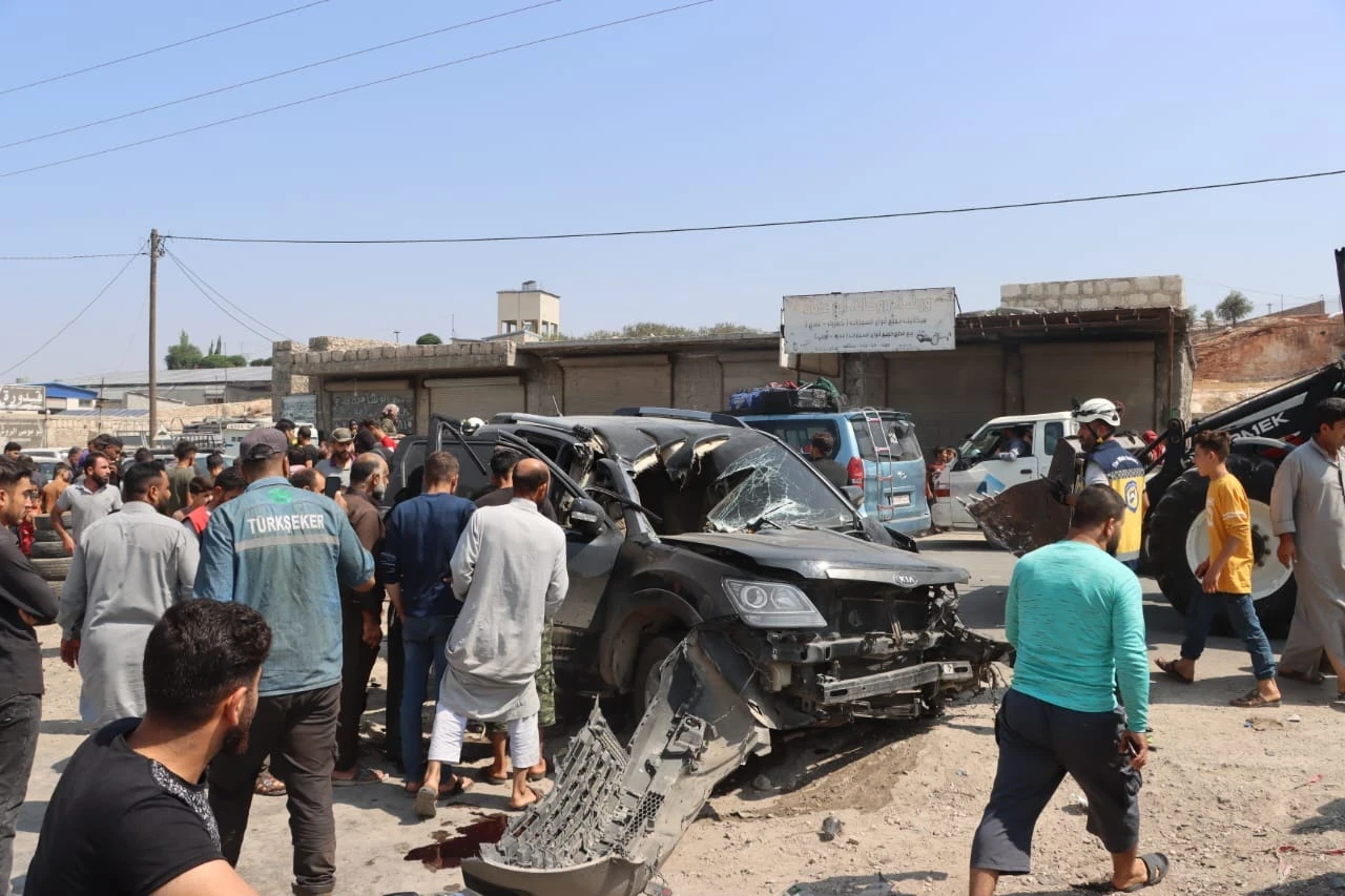 قتيل وأربعة جرحى بهجوم جديد لطائرة مسيّرة شمال إدلب