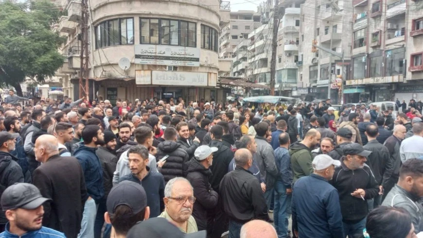 مظاهرات في اللاذقية وطرطوس تطا...