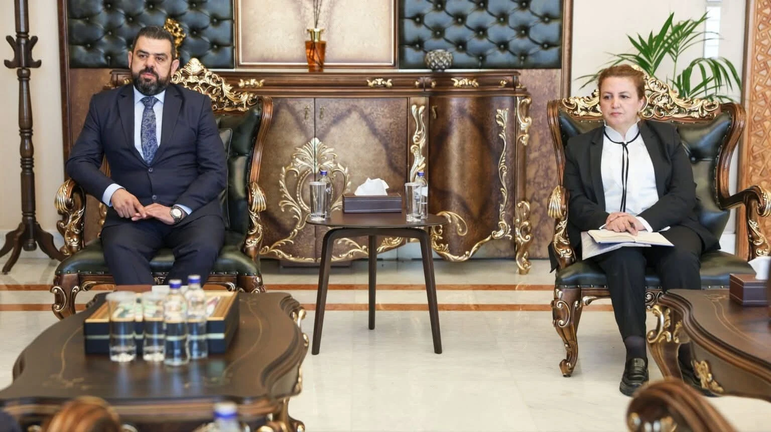 الشرع يبحث مع هيئة المفقودين آ...