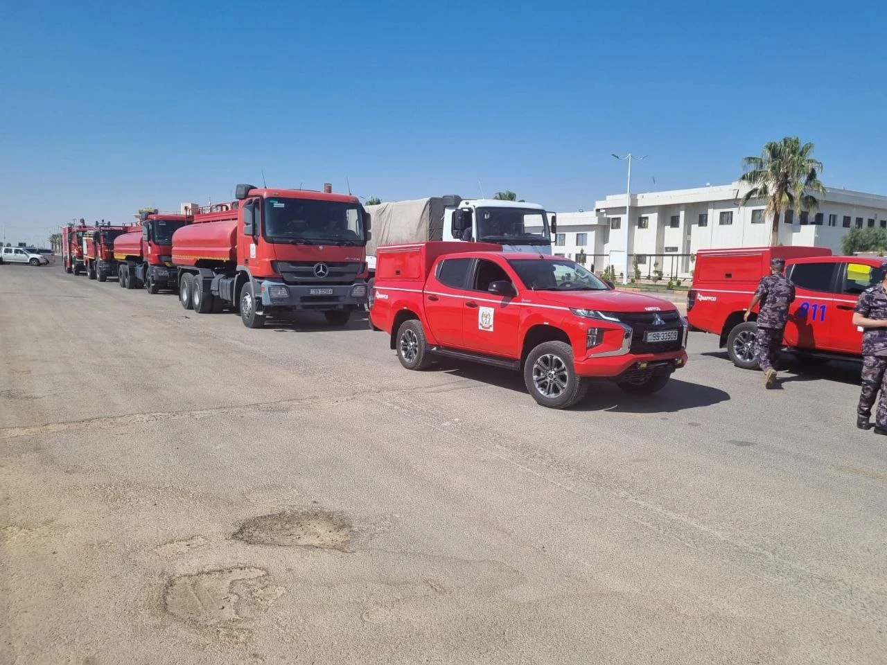 الدفاع المدني الأردني يصل إلى...