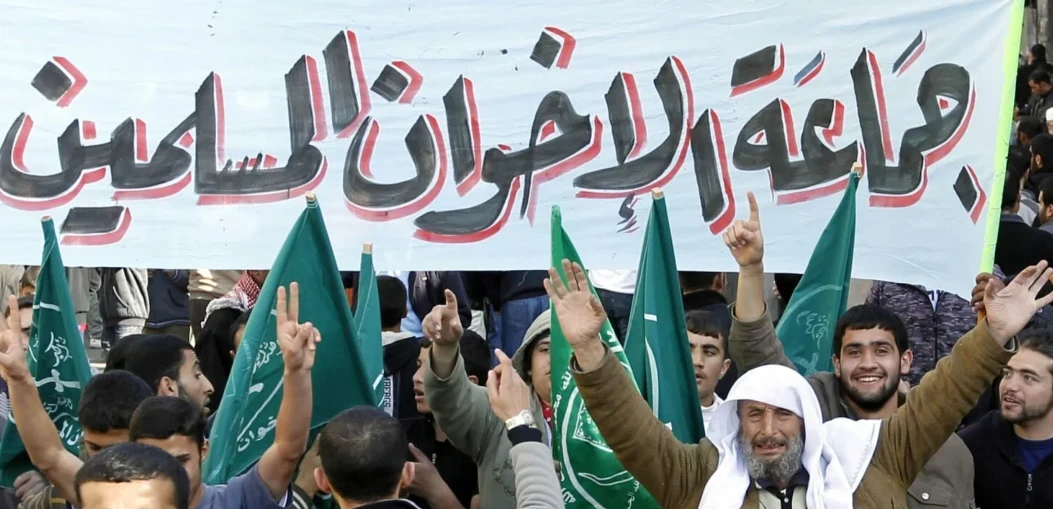 في رسالة إلى "خامنئي".. جماعة...