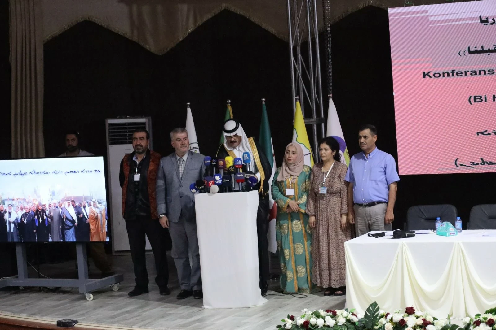 مؤتمر "وحدة المكونات" يؤكد الت...