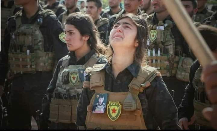 مسيرة مذخرة تستهدف "قسد" في عي...