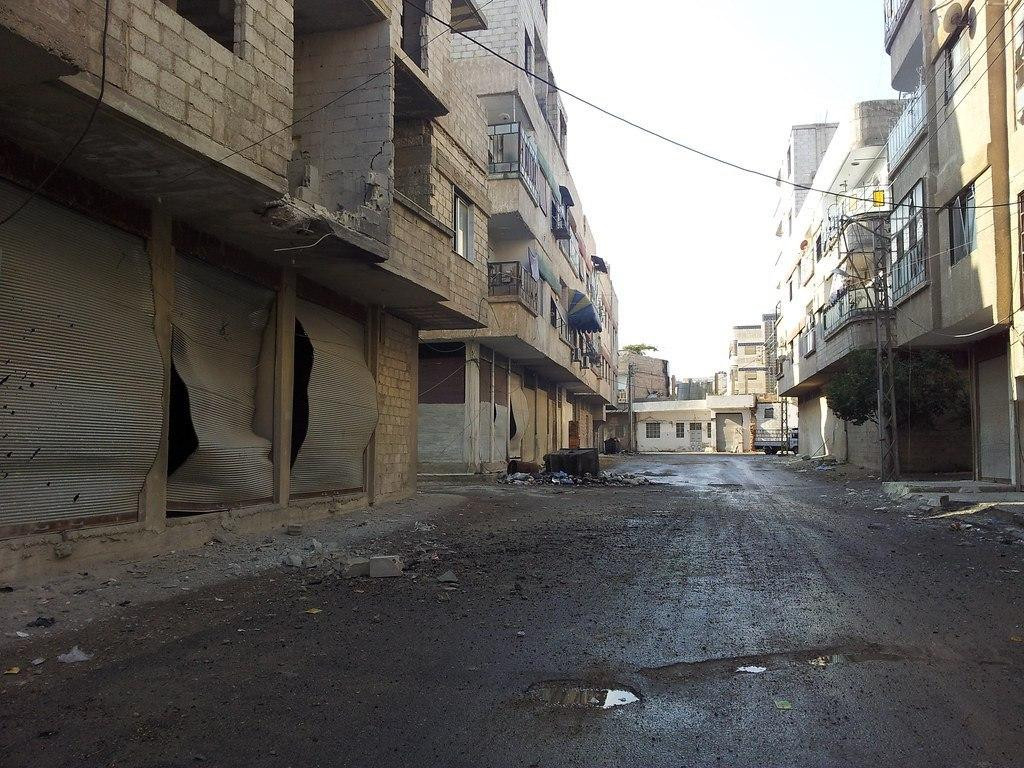 حملة للنظام تنتهي بإغلاق عشرات...