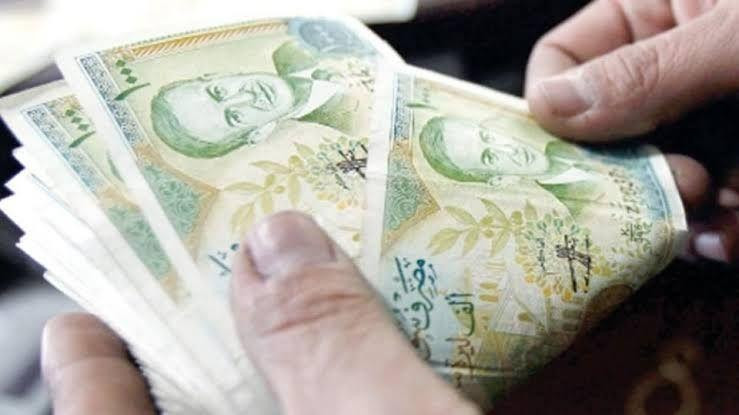 الليرة تعاود الانهيار التدريجي...