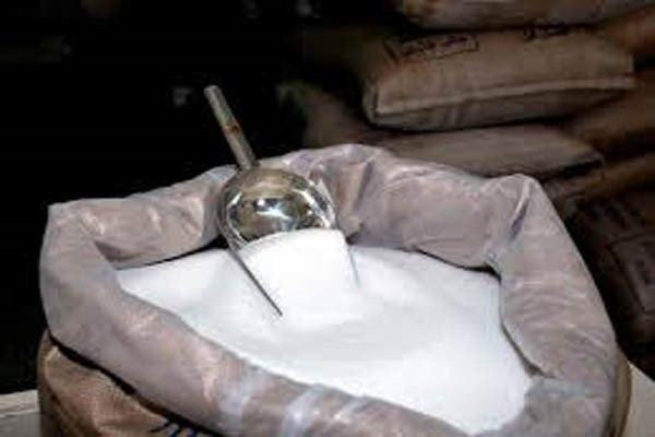 سوريا.. السكر والشاي بالبطاقة...