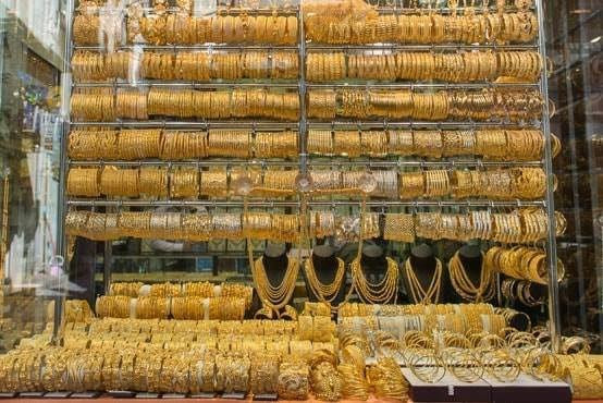 الذهب يواصل الصعود والصاغة يحذ...